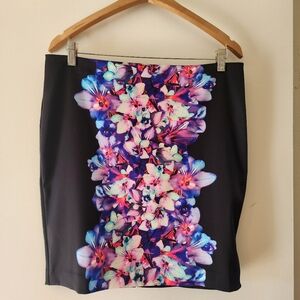 Express floral hibiscus pencil cut skirt Size 10